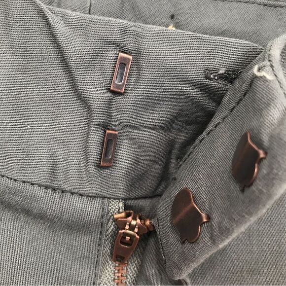 Hybrid & Company Charcoal Gray Bermuda Stretch Shorts - Picture 11 of 16